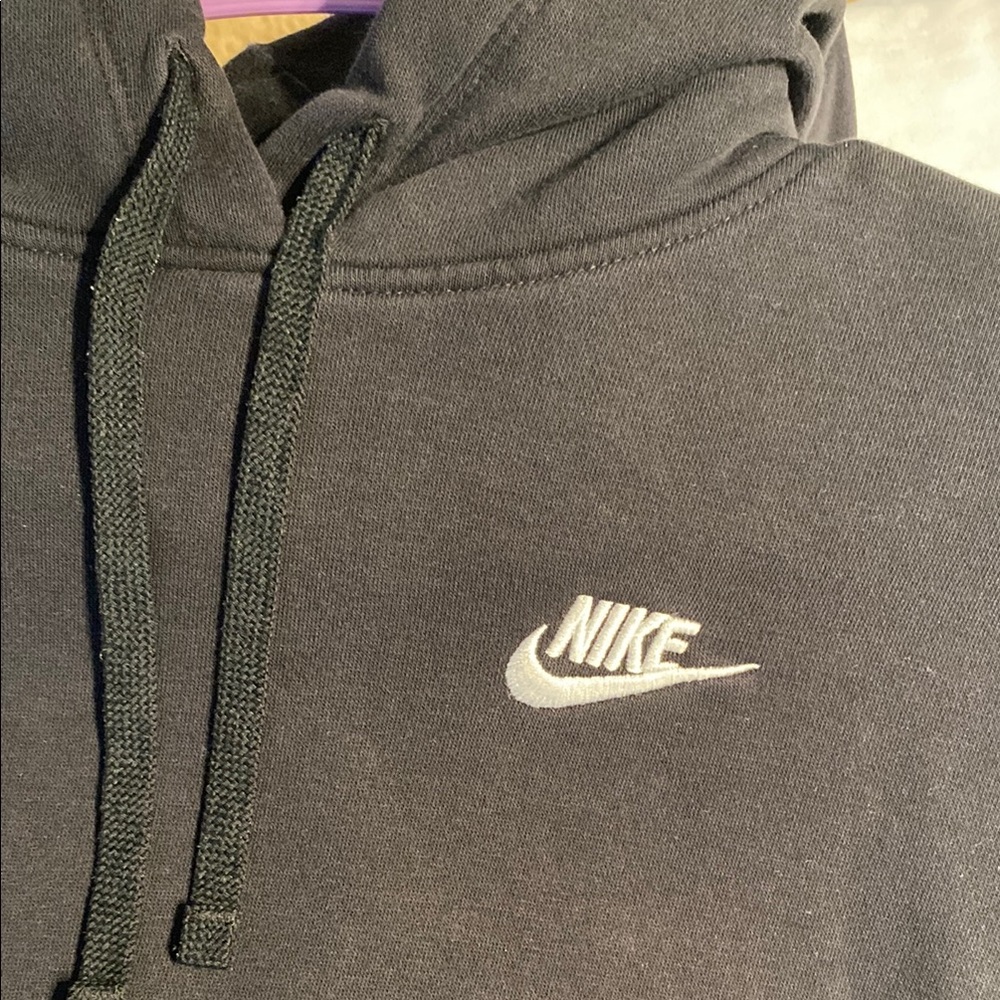 Nike Essential Black Pullover - image 4